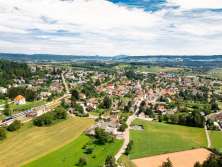 Vue d'ensemble du village de Lottstetten. Un village en Allemagne.
