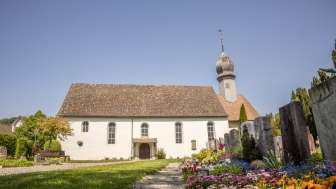L'église "uf Burg" et le fort romain