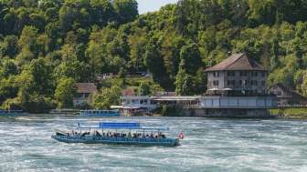 Inseli Bistro près des chutes du Rhin