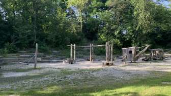 Aire de jeux de la gravière Dreispitz Aire de jeux de la gravière Dreispitz