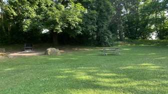 Barbecue Dreispitz Place en dur Barbecue Dreispitz Place en dur