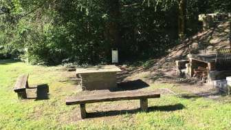 Barbecue du vieil étang